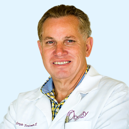 Black and white portrait of Dr. Sergio Verboonen Sotelo